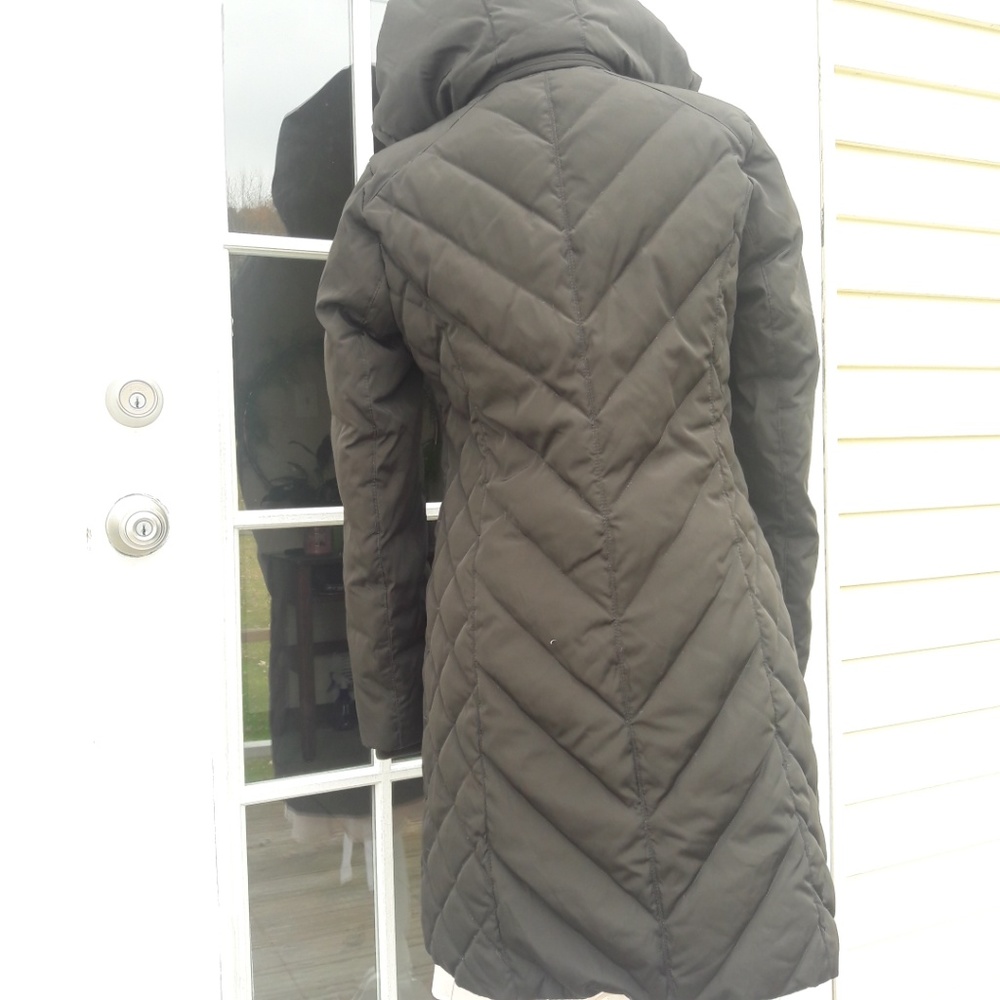 Sage/Dark Green Micheal Kors Jacket - Picture 5 of 8